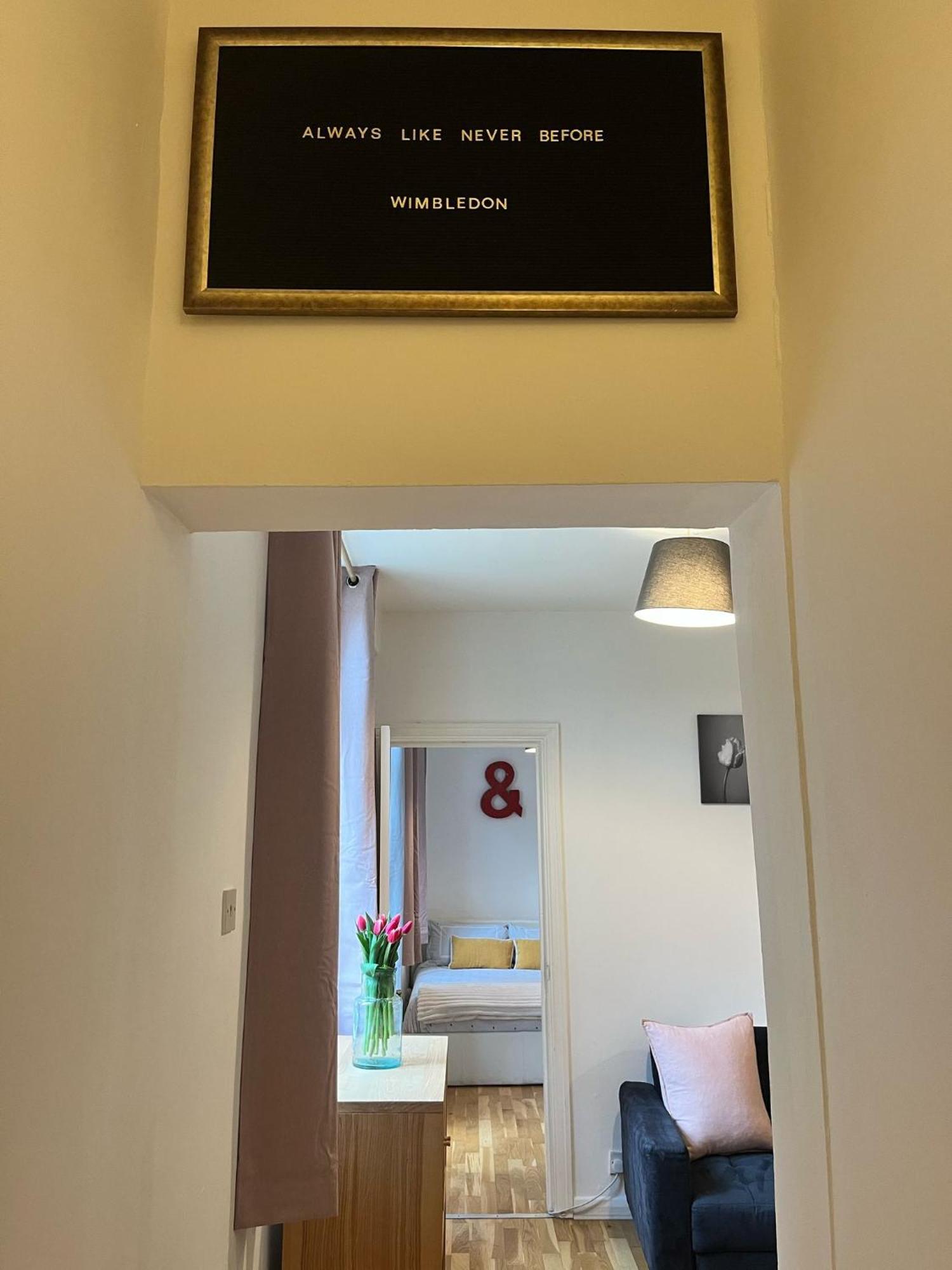 Charming 1-Bedroom Apartment Southfields, Londres Exterior foto